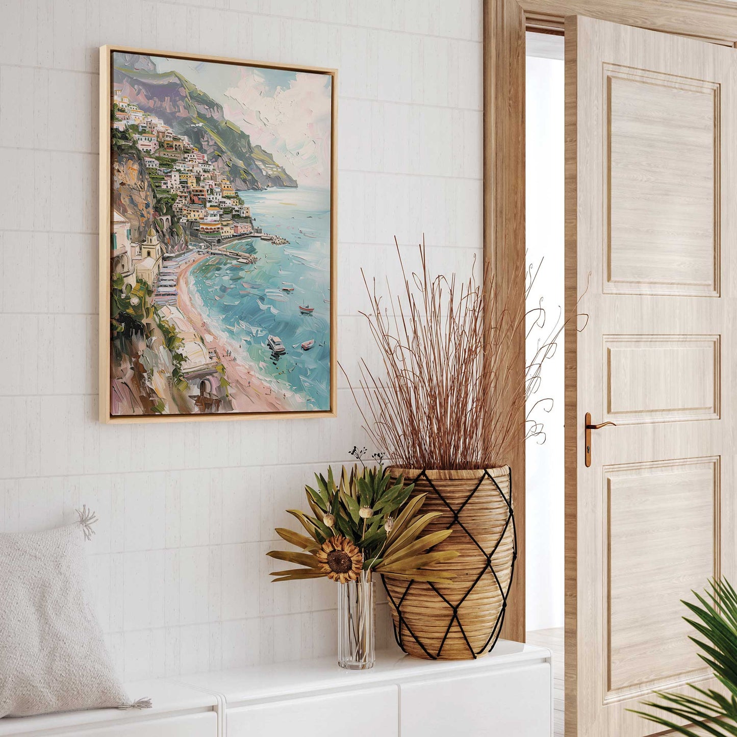 [LIFESTYLE],[SPECIAL],  Picture of art in a room