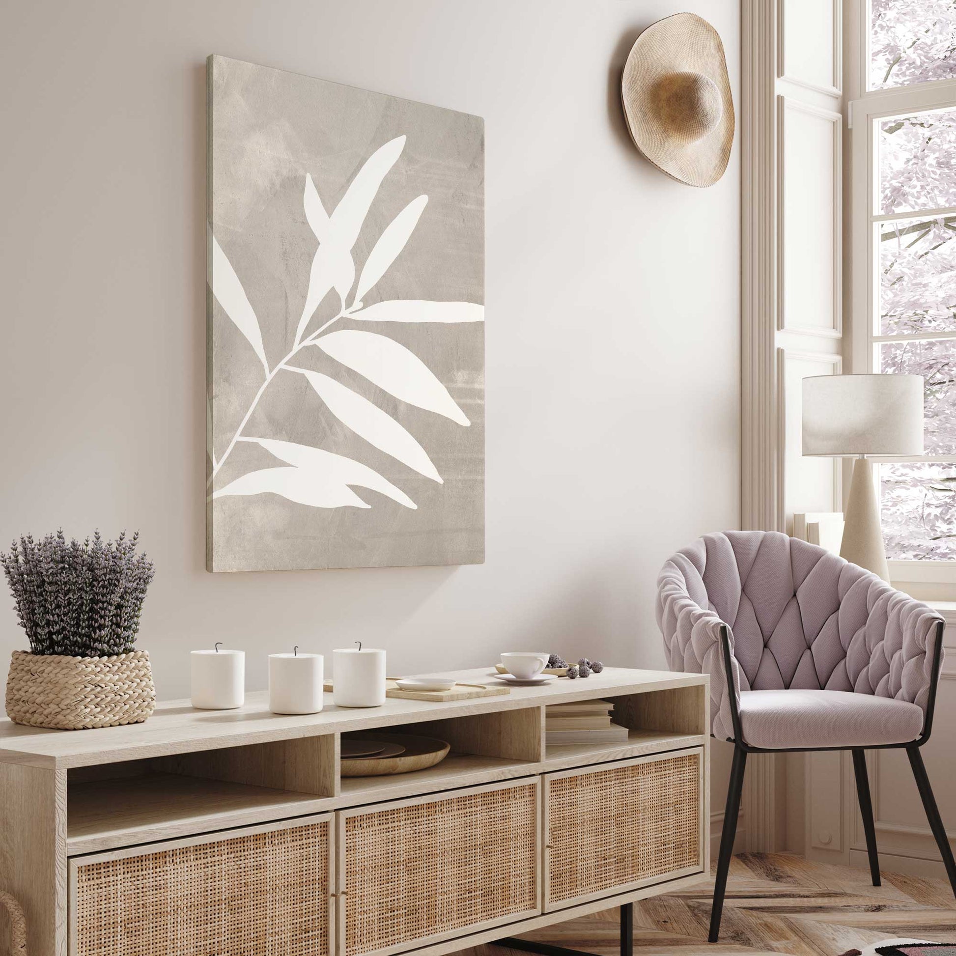 [LIFESTYLE],[SPECIAL],  Picture of art in a room
