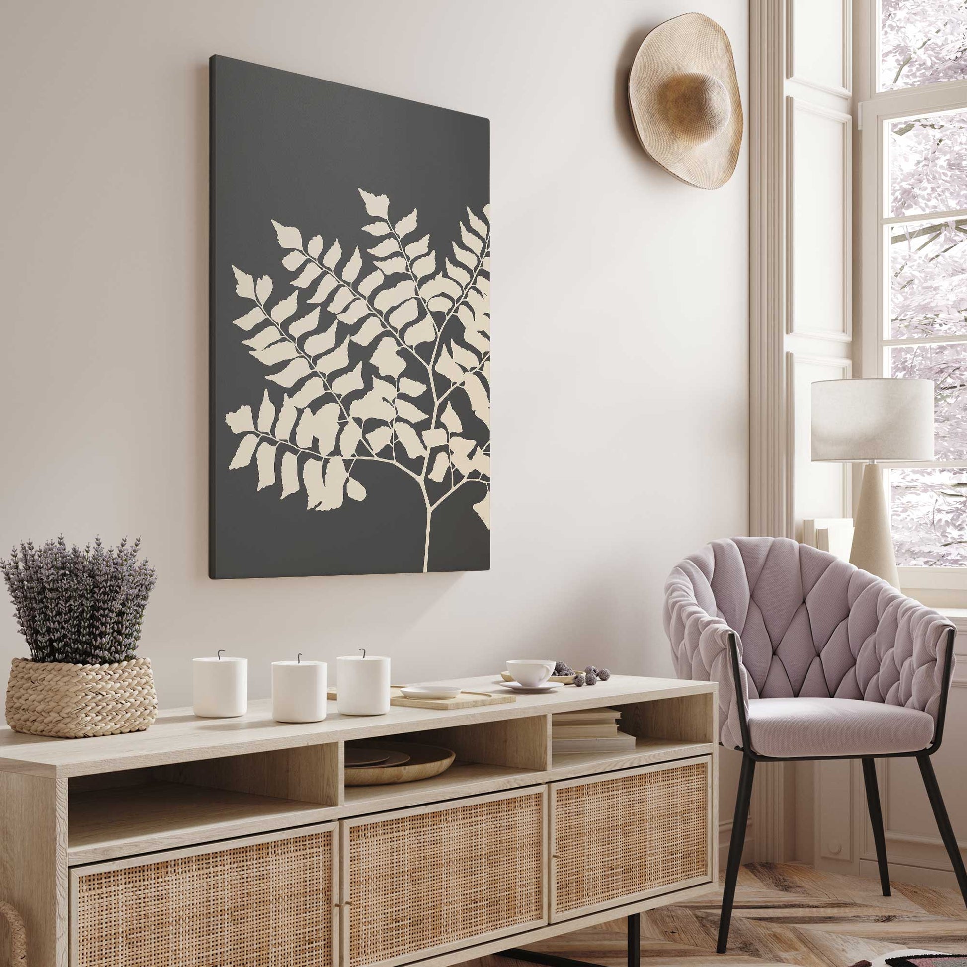 [LIFESTYLE],[SPECIAL],  Picture of art in a room