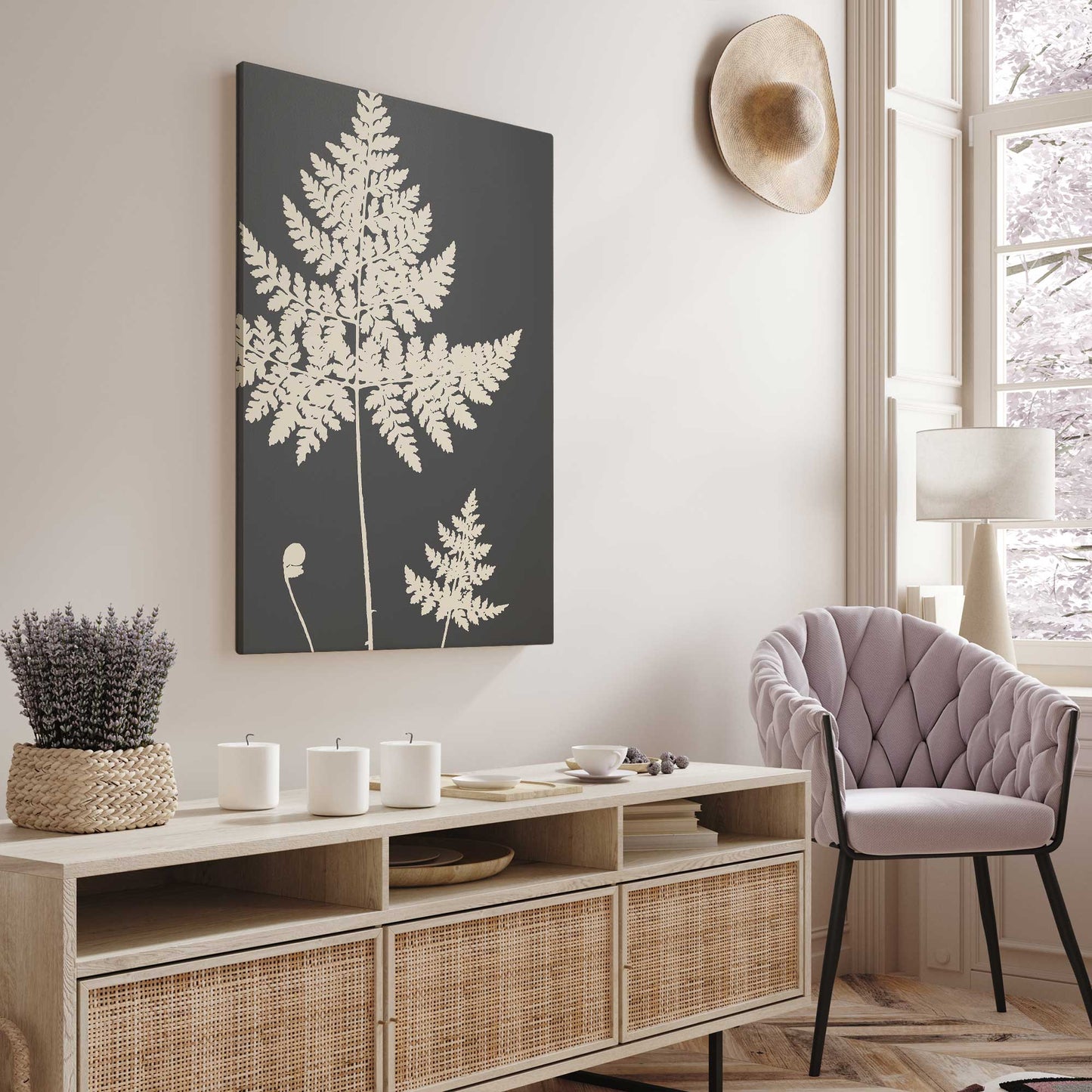 [LIFESTYLE],[SPECIAL],  Picture of art in a room