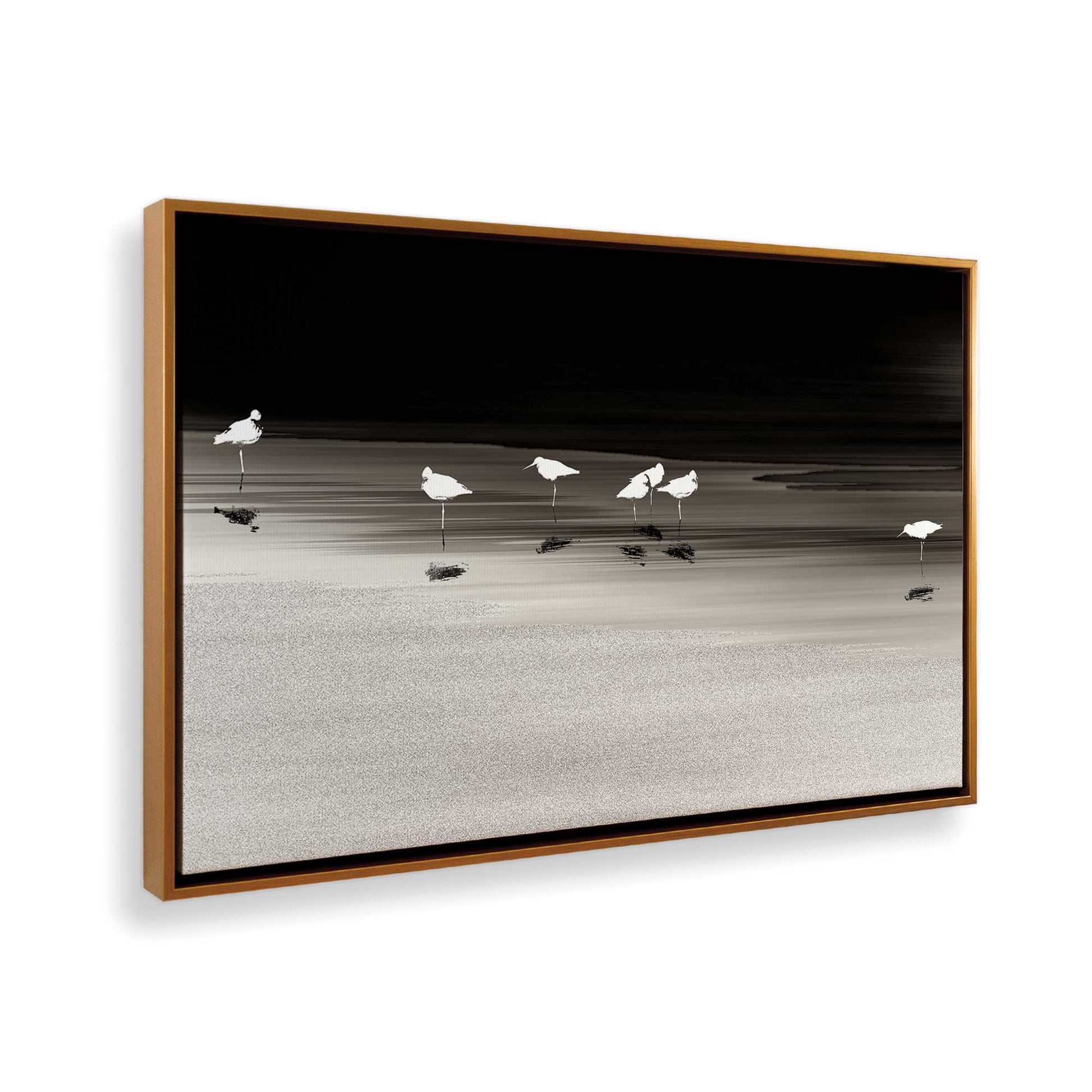 [Color:Polished Gold], Picture of the corner of the art