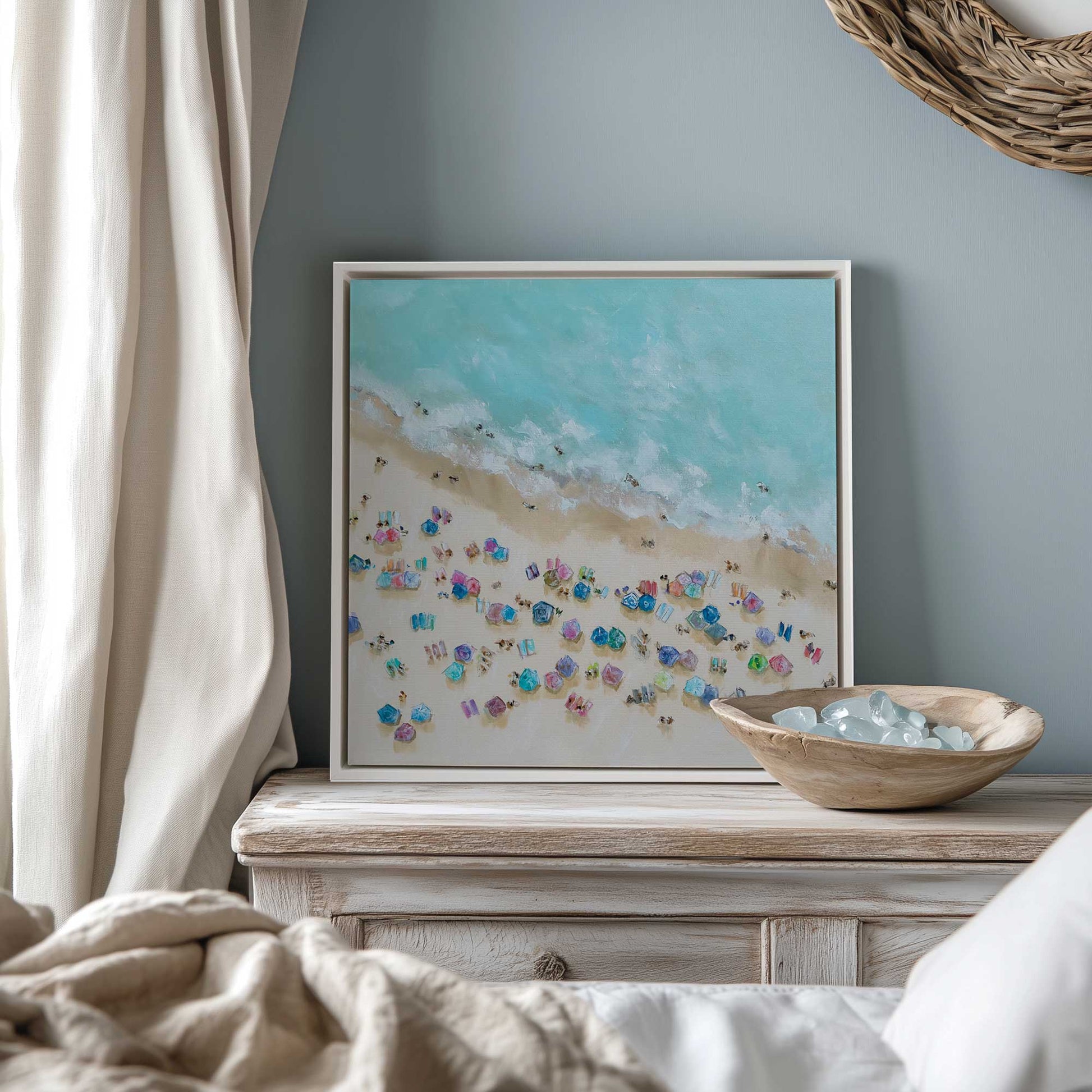 [LIFESTYLE],[SPECIAL],  Picture of art in a room