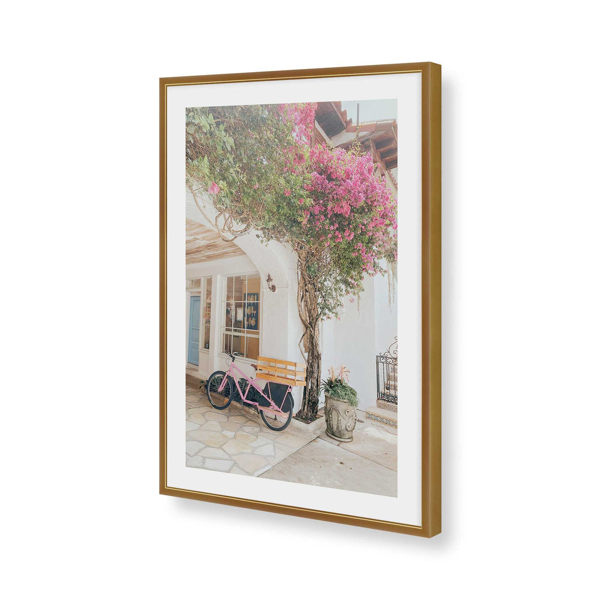 [Color:Polished Gold], Picture of art in a Polished Gold frame of the corner