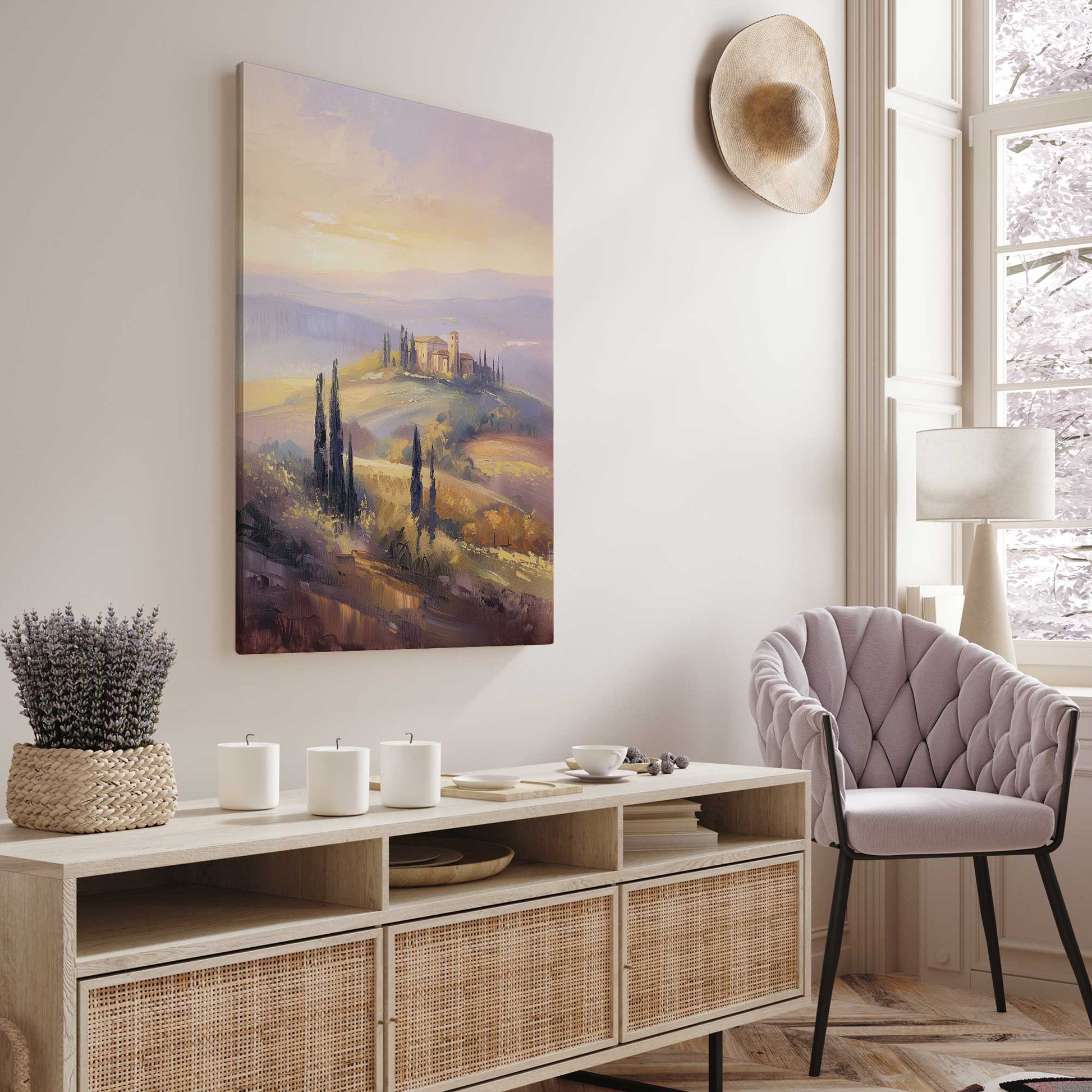 [LIFESTYLE],[SPECIAL],  Picture of art in a room