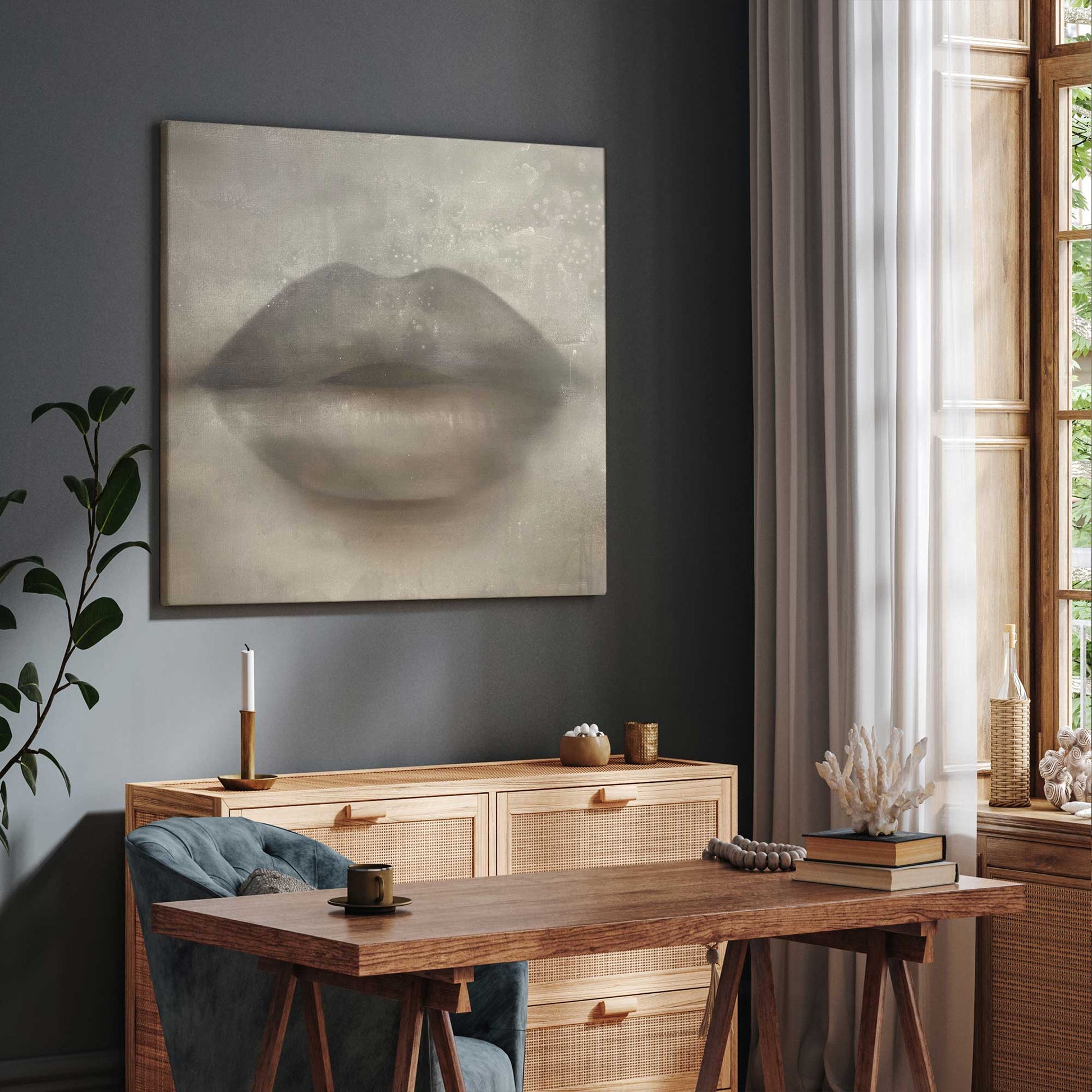 [LIFESTYLE],[SPECIAL],  Picture of art in a room