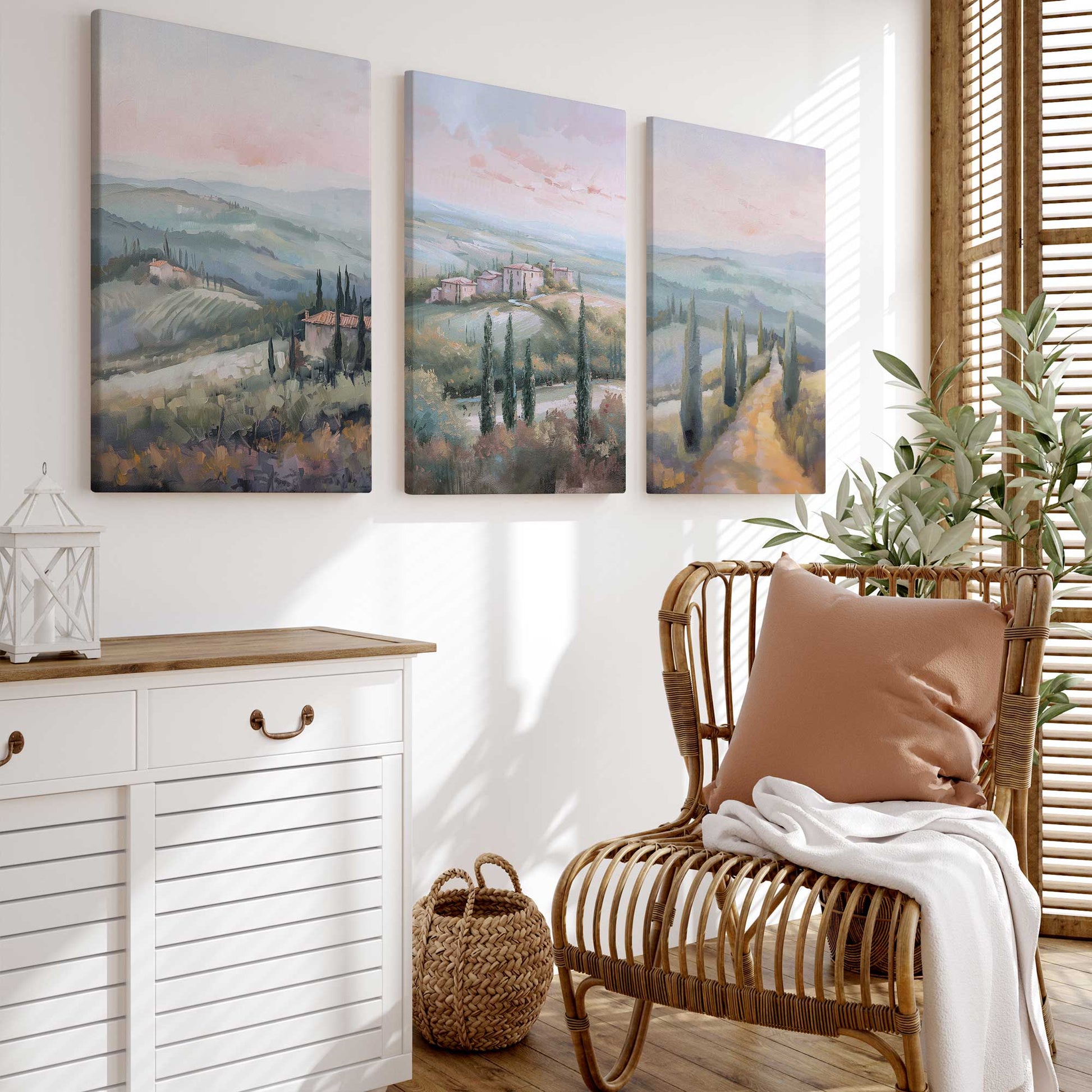 [LIFESTYLE],[SPECIAL],  Picture of art in a room