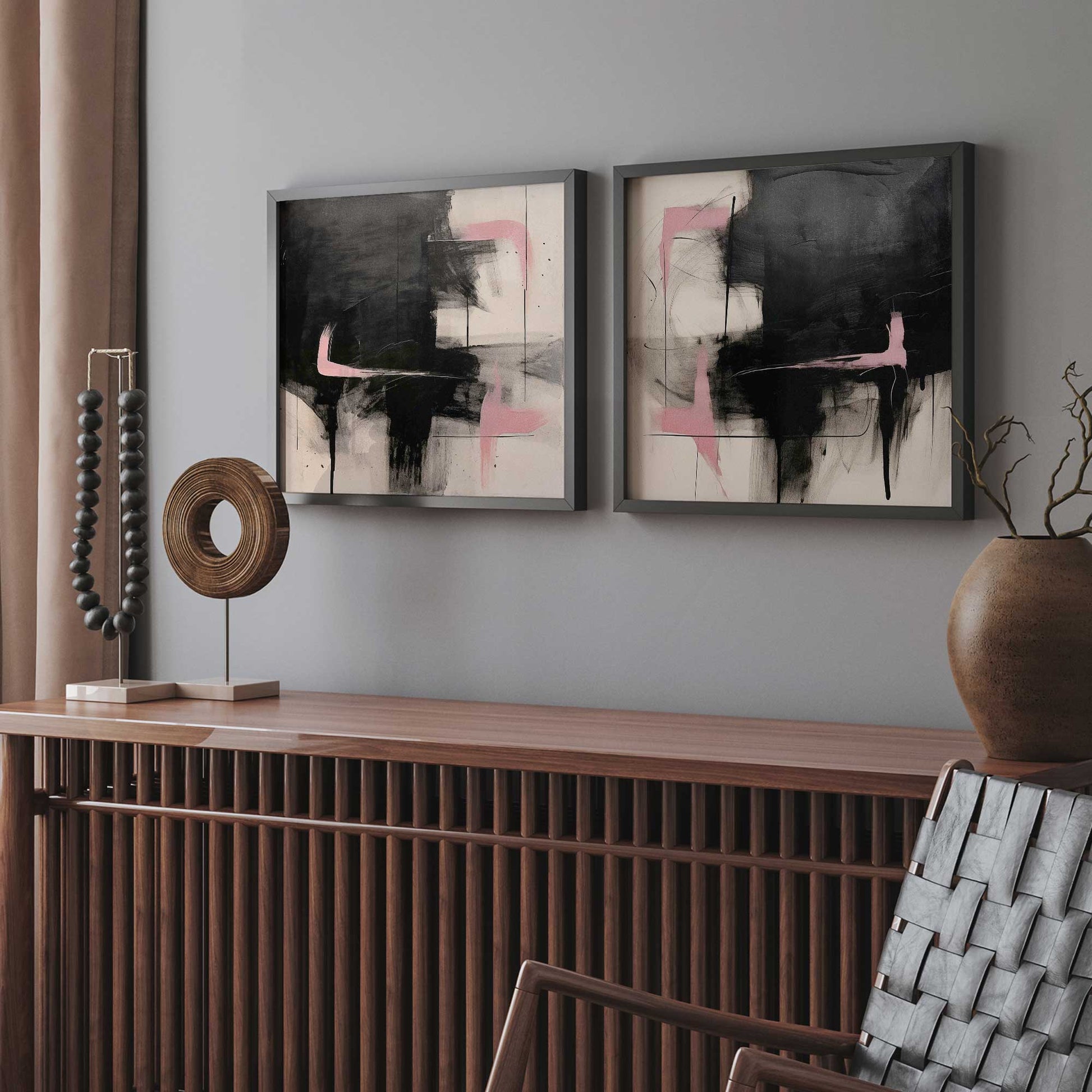 [LIFESTYLE],[SPECIAL],Picture of art in a room