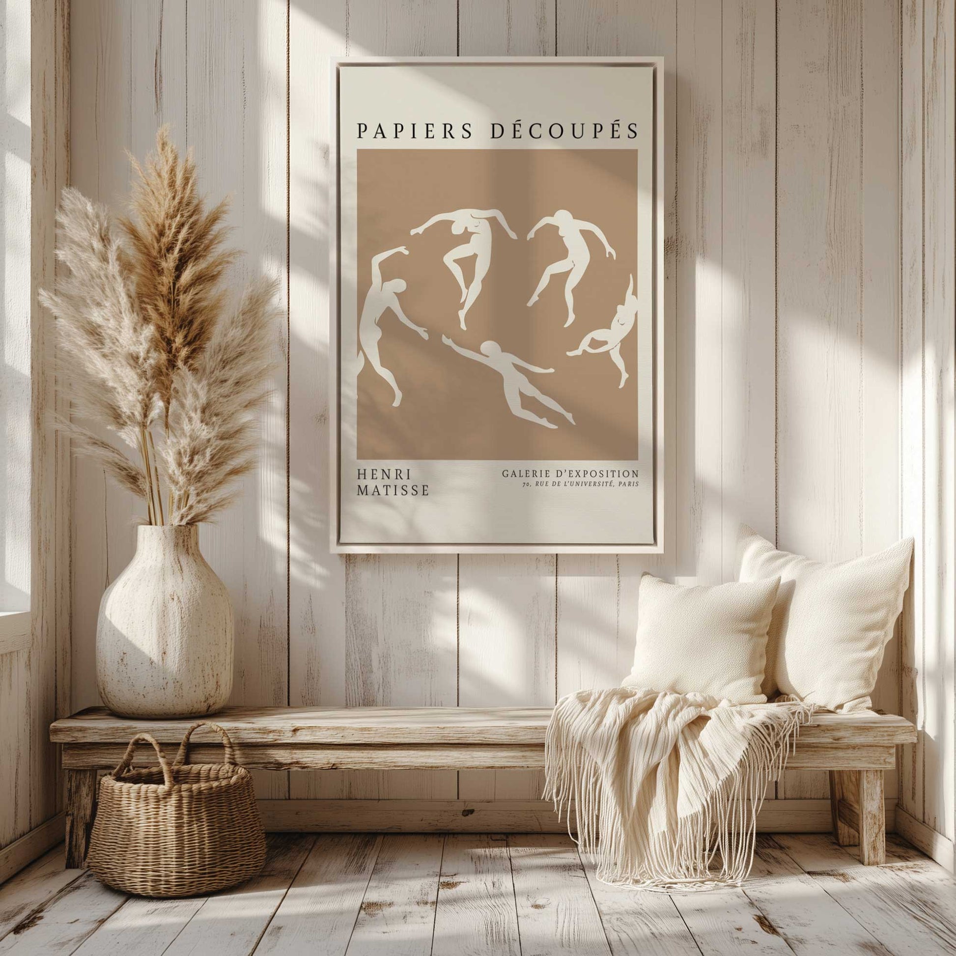 [LIFESTYLE],[SPECIAL],  Picture of art in a room