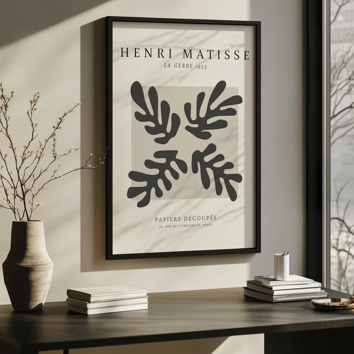 [LIFESTYLE],[SPECIAL],Picture of art in a room