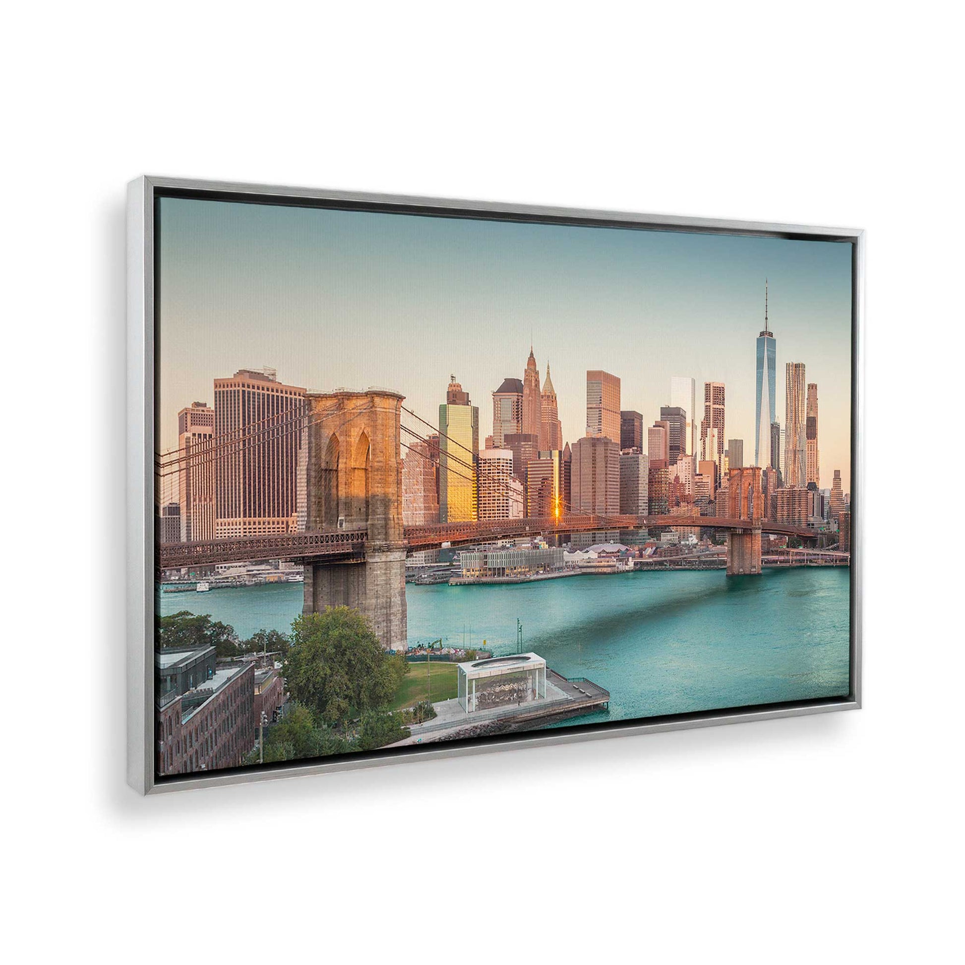 [Color:Polished Chrome], Picture of the corner of the art