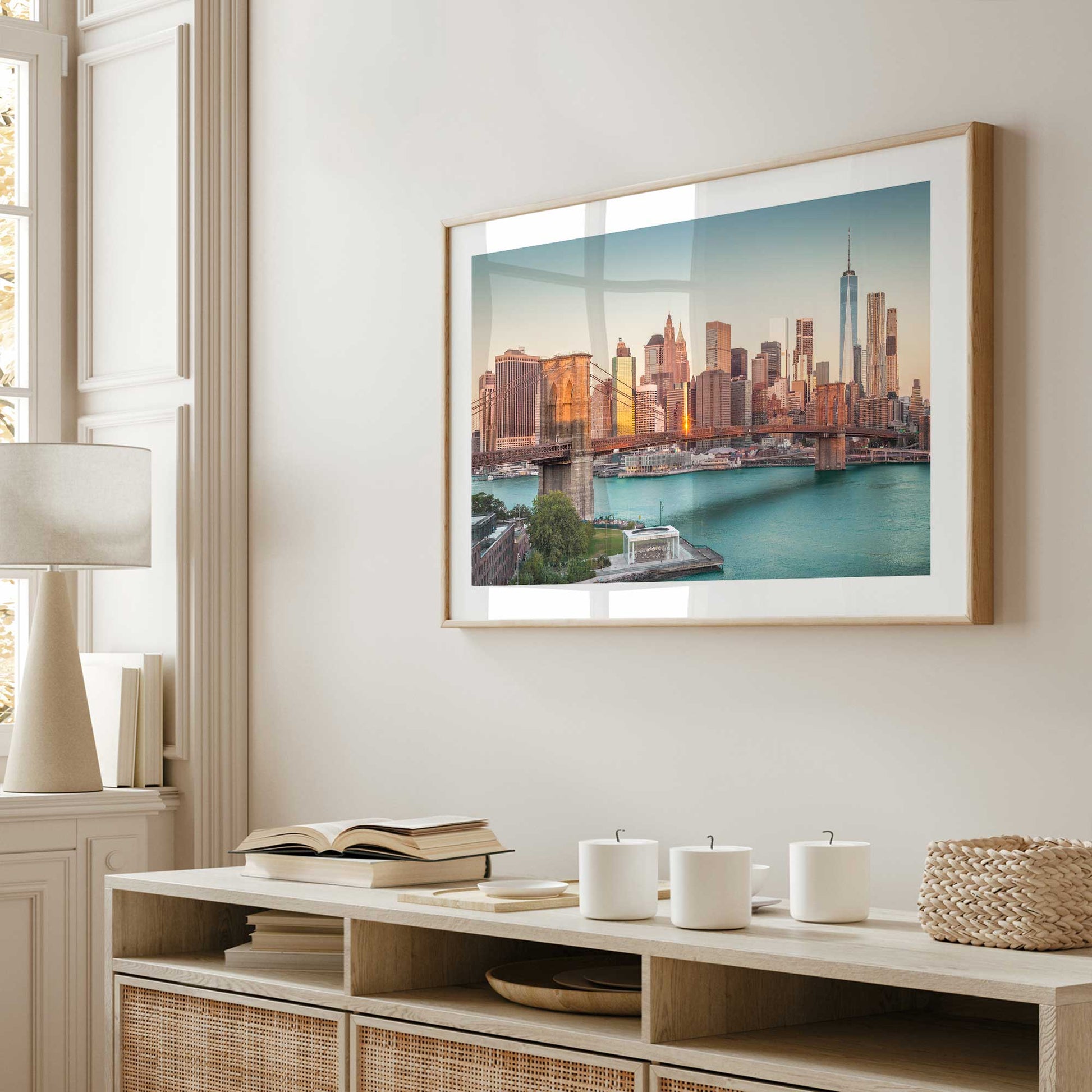 [LIFESTYLE],[SPECIAL],Picture of art in a room
