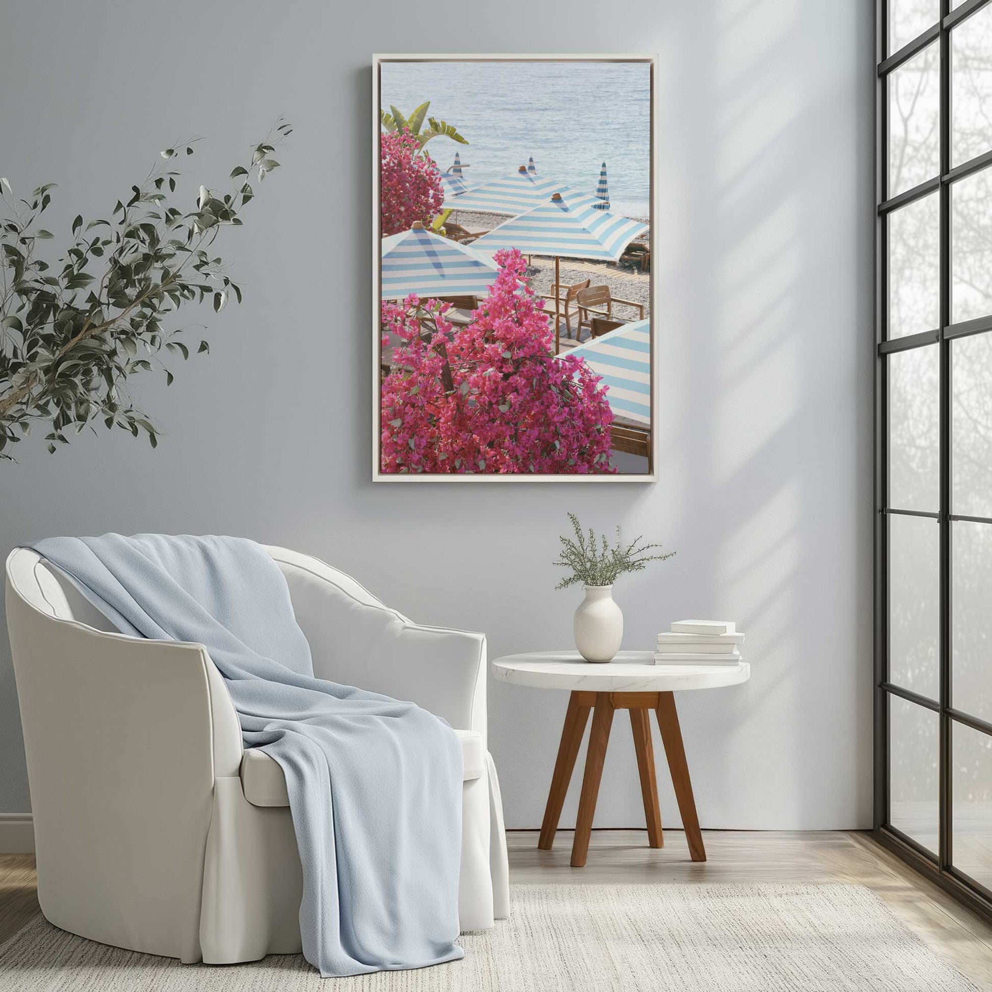 [LIFESTYLE],[SPECIAL],  Picture of art in a room
