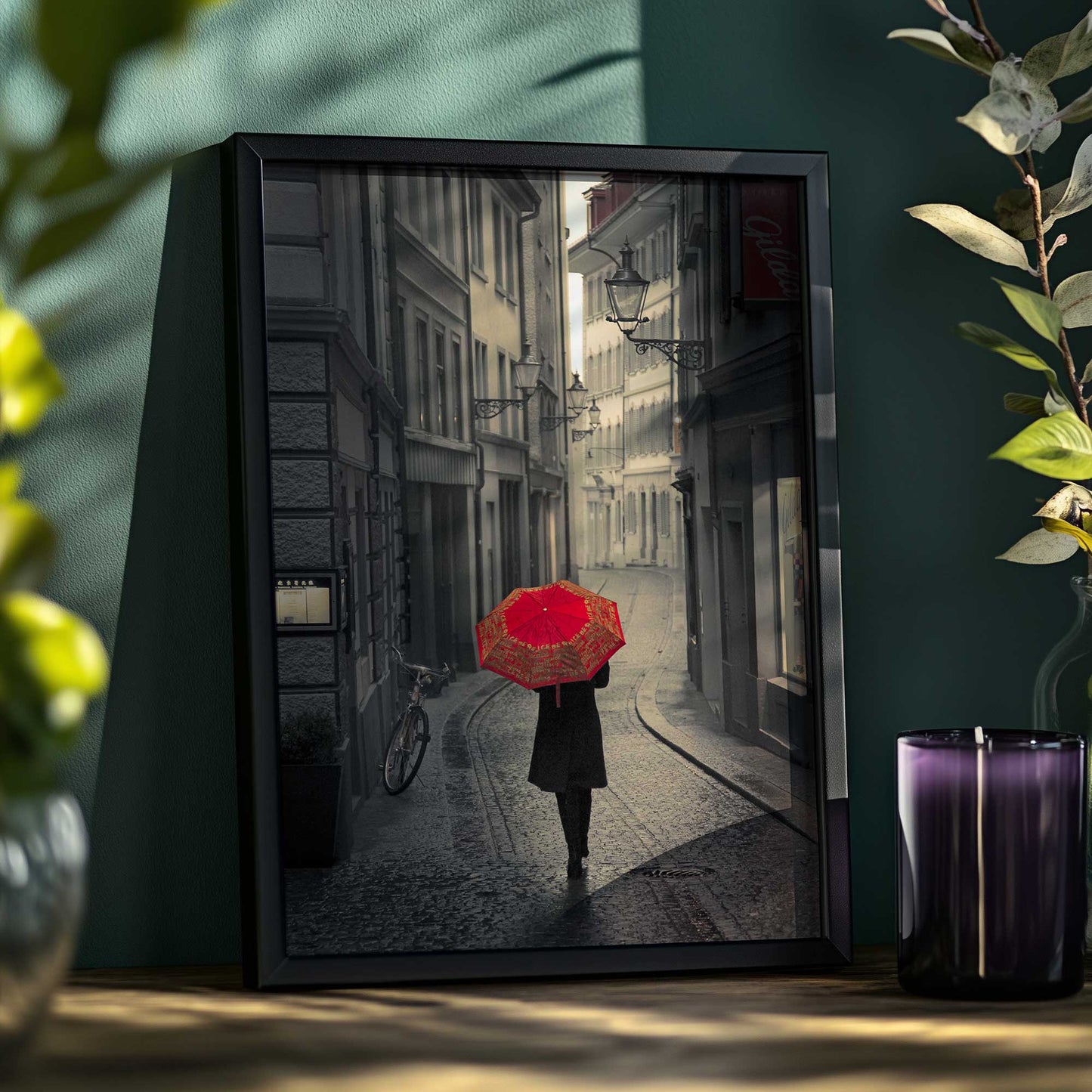 [SPECIAL],[LIFESTYLE], Picture of art hanging in a room
