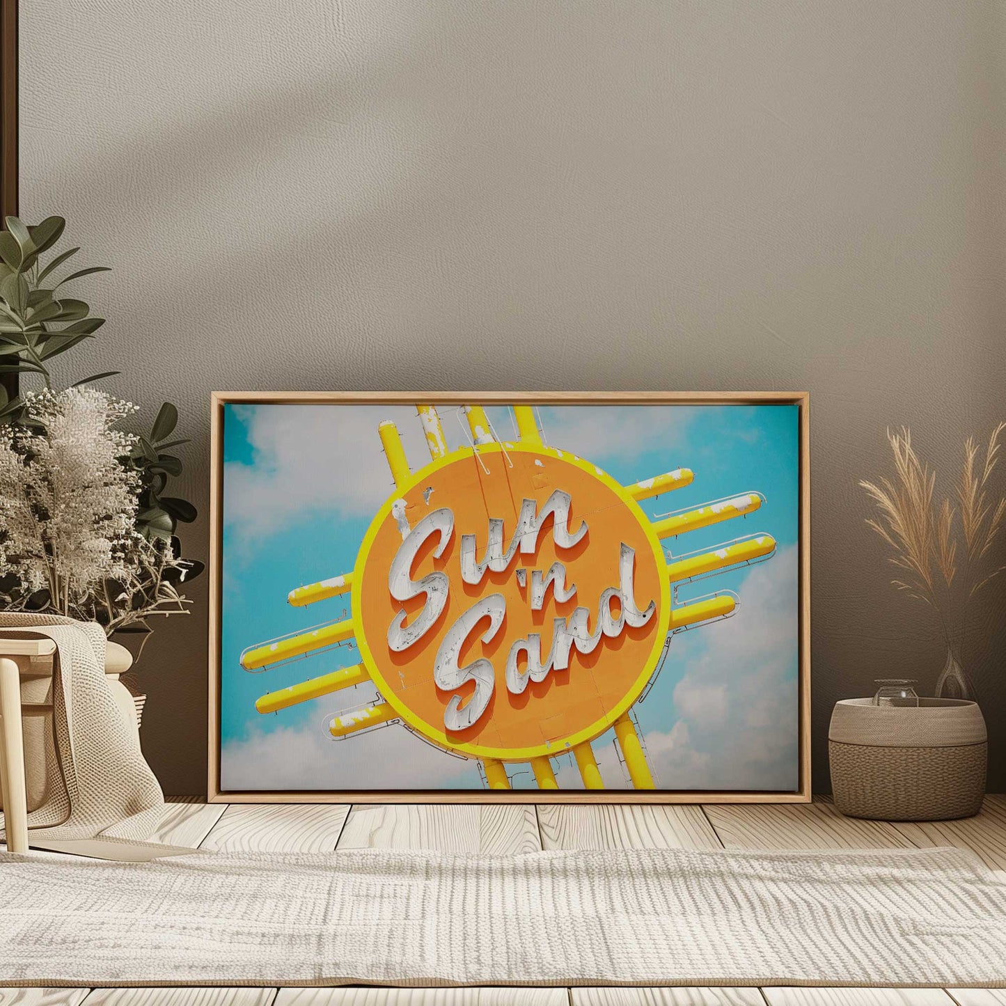 [LIFESTYLE],[SPECIAL], Art in a room