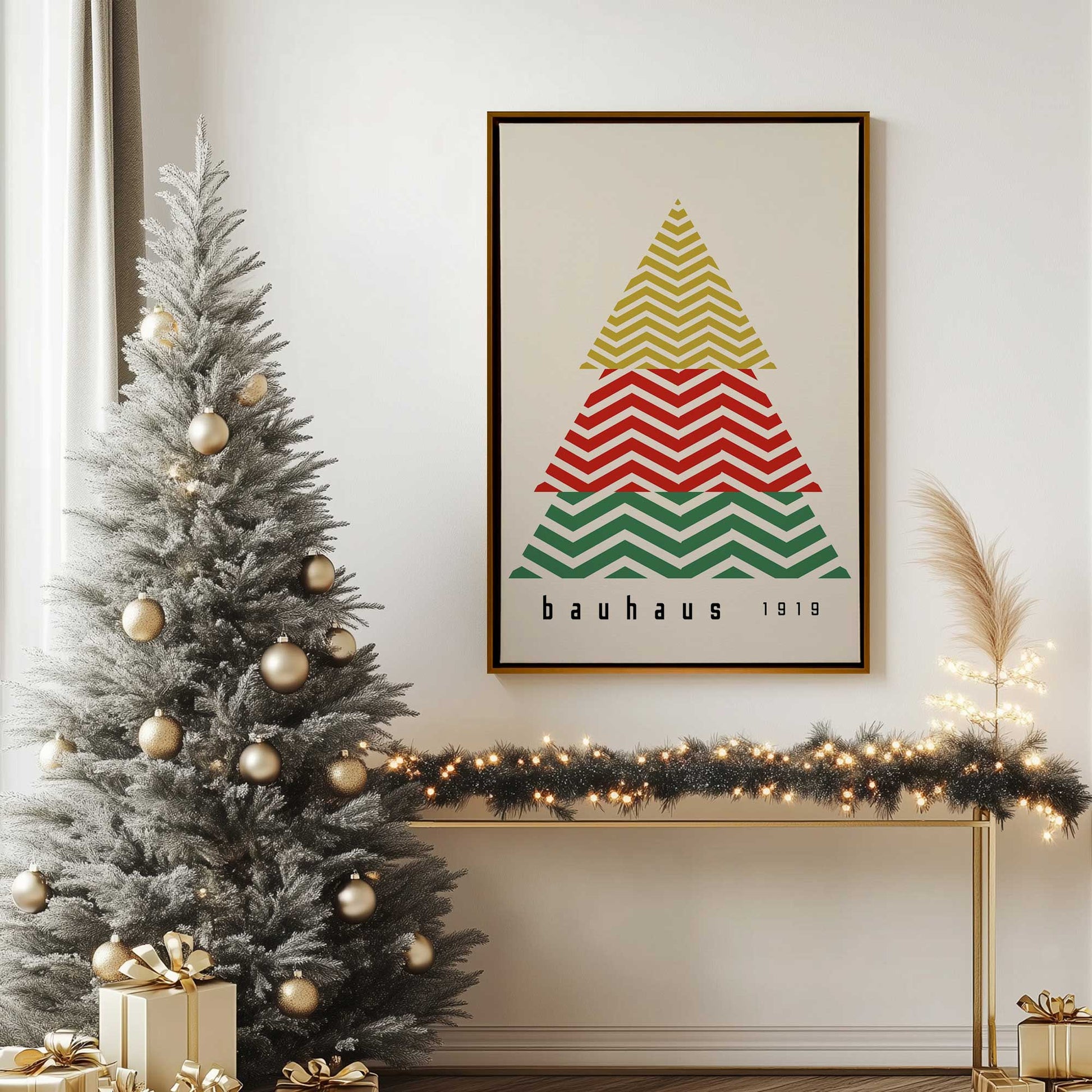 [LIFESTYLE],[SPECIAL],  Picture of art in a room