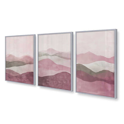 [Color:Polished Chrome], Picture of art in a Polished Chrome frame at an angle