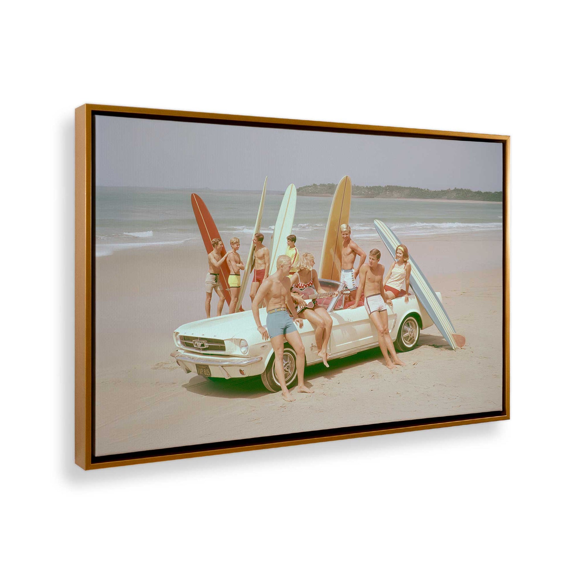 [Color:Polished Gold], Picture of the corner of the art