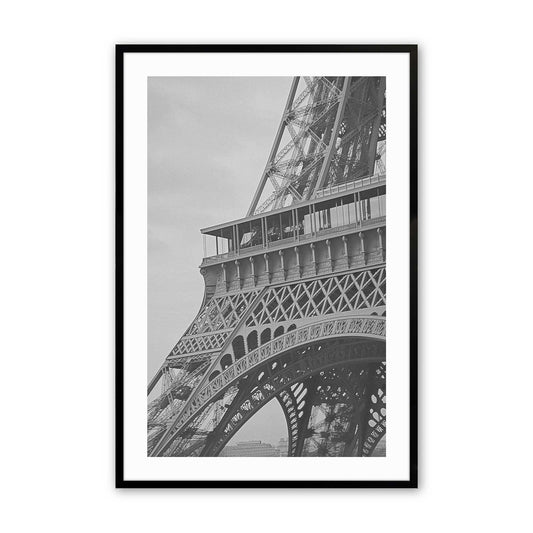 [Color:Satin Black],Front image of the art