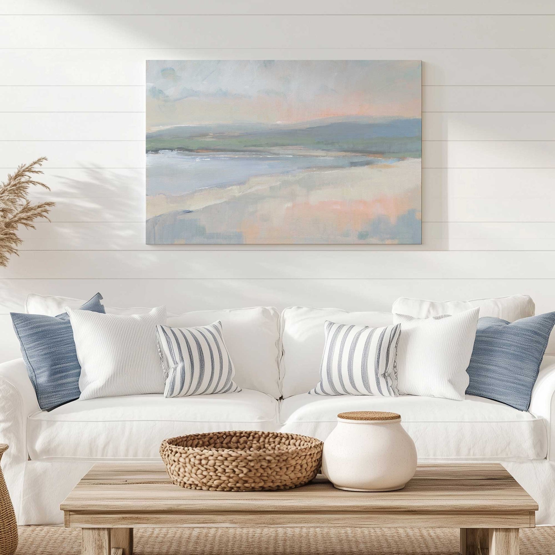 [LIFESTYLE],[SPECIAL],  Picture of art in a room