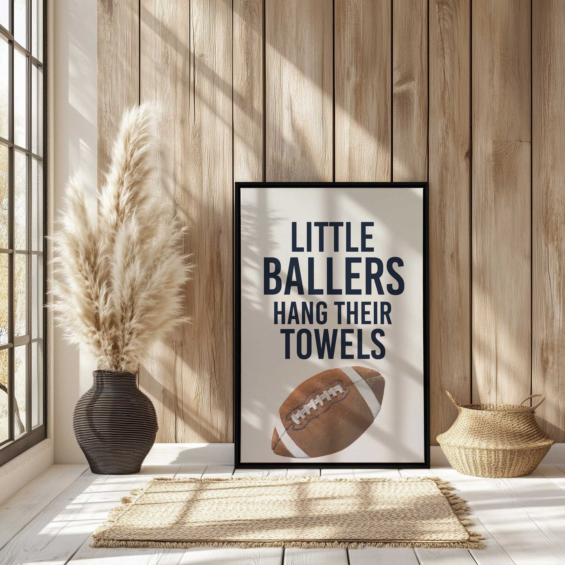 [LIFESTYLE],[SPECIAL],  Picture of art in a roo