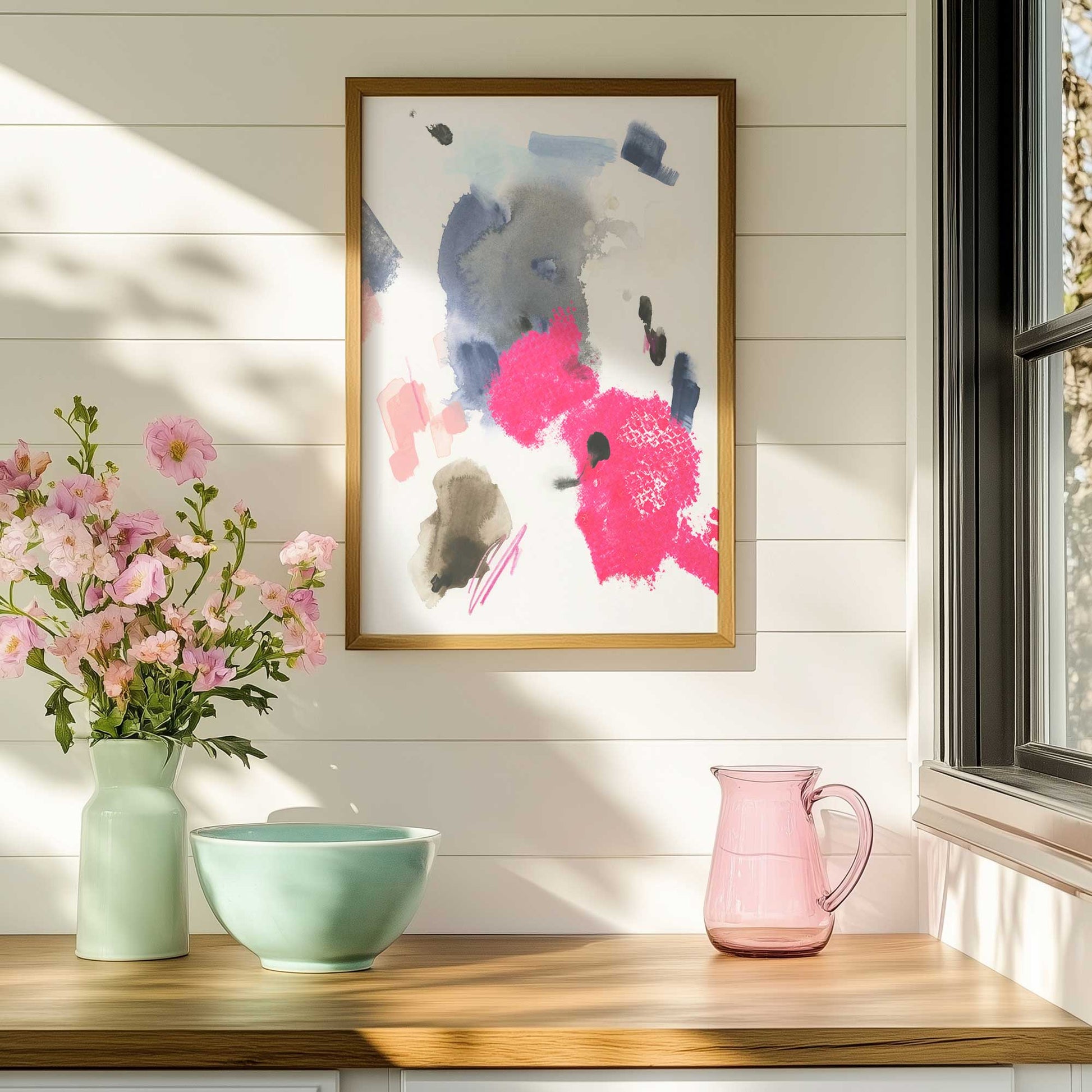 [SPECIAL],[LIFESTYLE], Picture of art hanging in a room