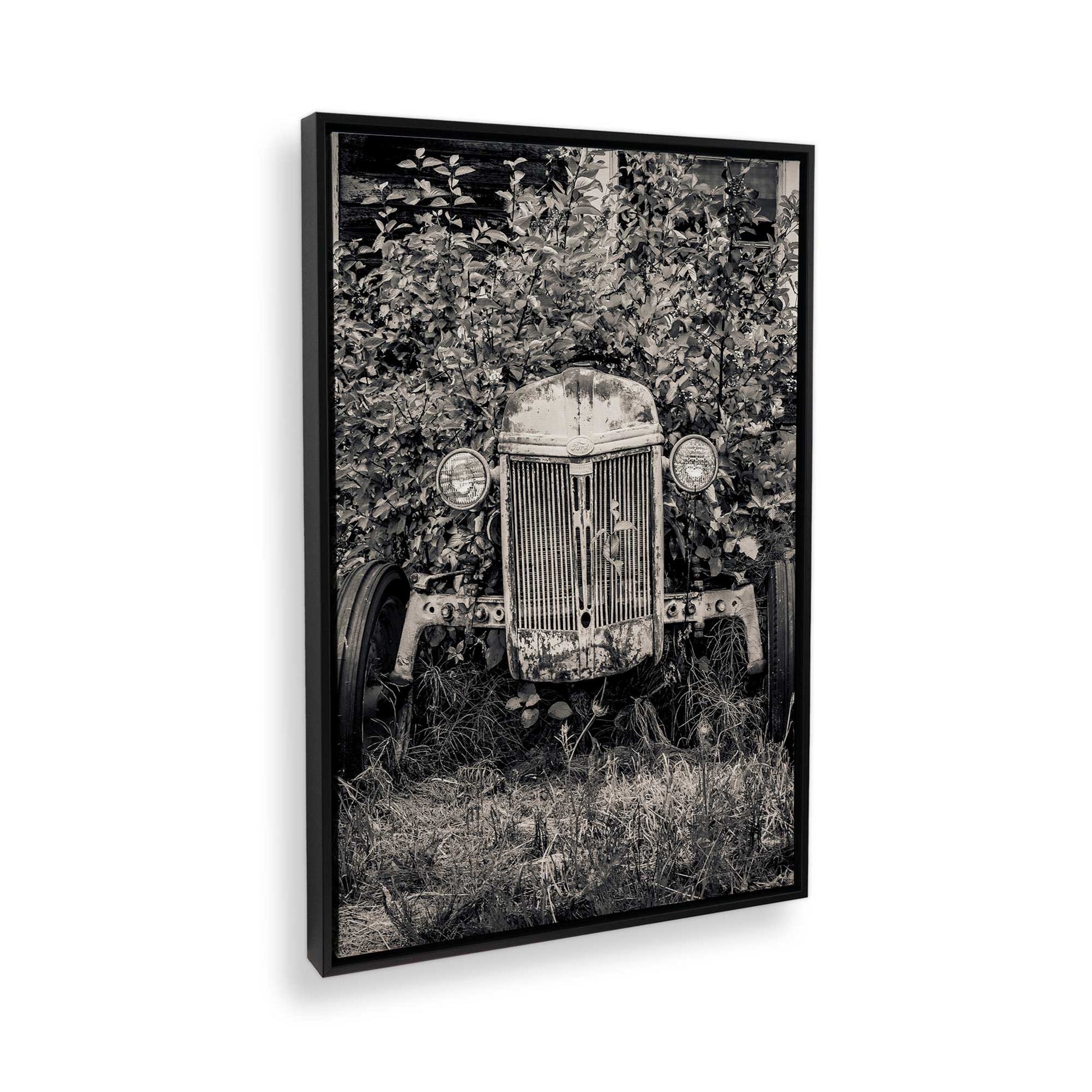 [Color:Satin Black], Picture of the corner of the art