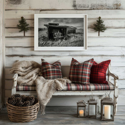 [LIFESTYLE],[SPECIAL],  Picture of art in a roo