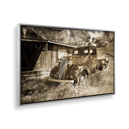 [Color:Polished Chrome], Picture of the corner of the art