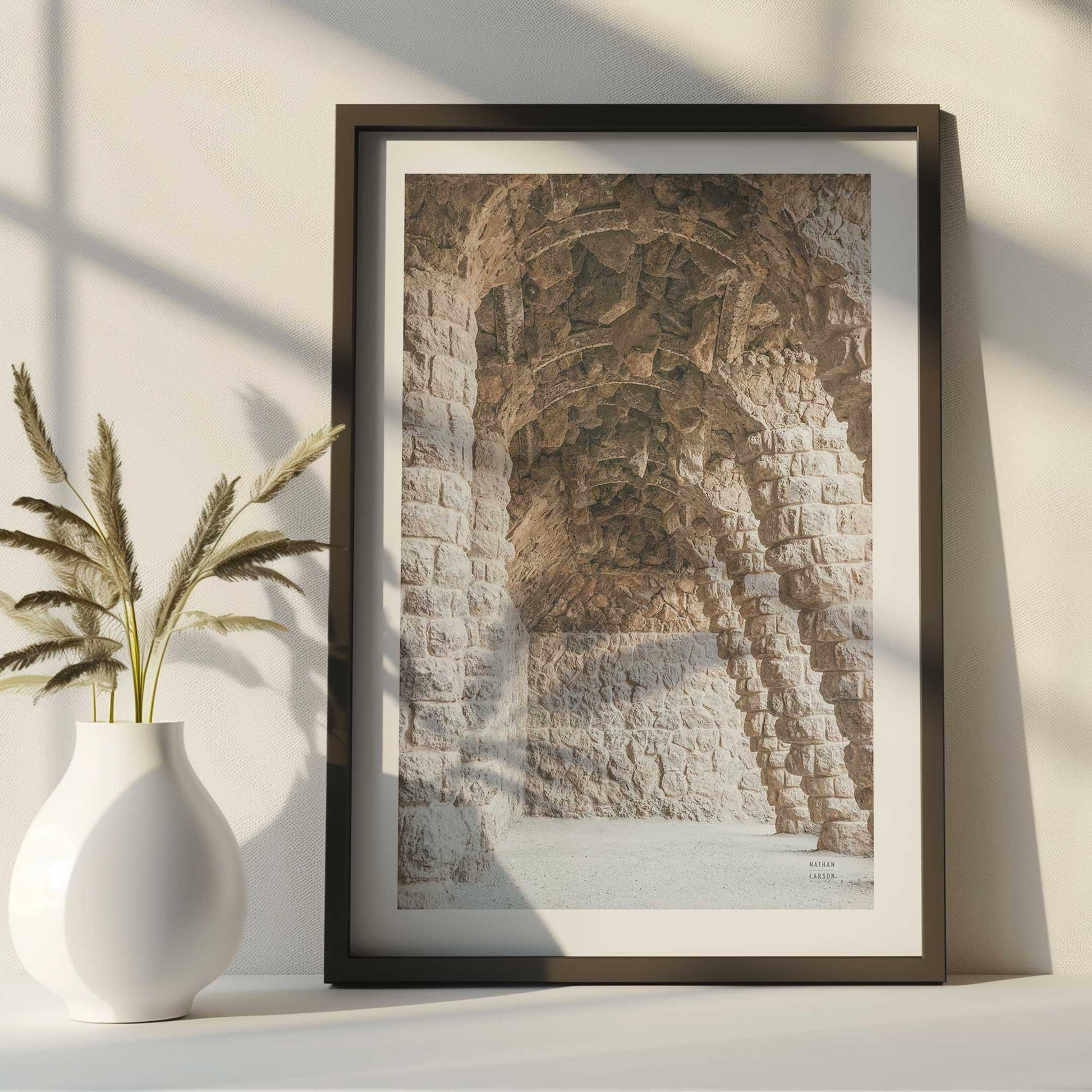 [LIFESTYLE],[SPECIAL],Picture of art in a room