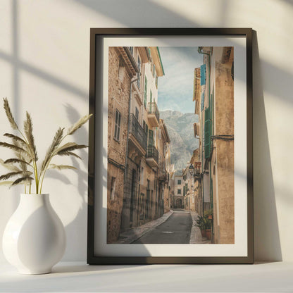 [LIFESTYLE],[SPECIAL],Picture of art in a room
