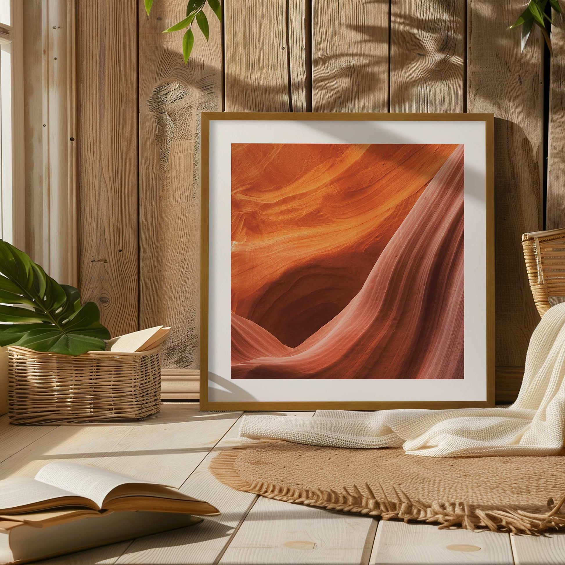 [LIFESTYLE],[SPECIAL],Picture of art in a room