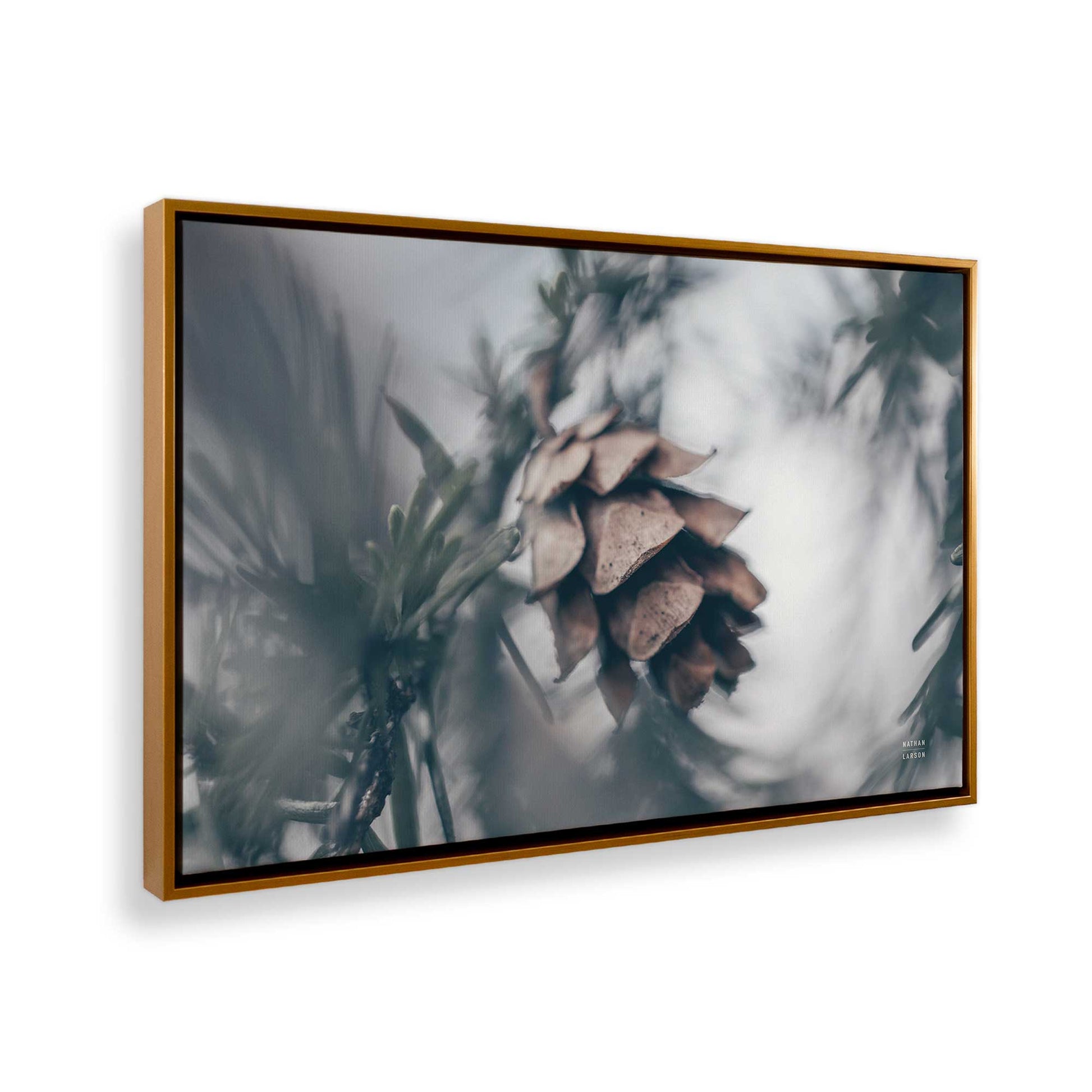 [Color:Polished Gold], Picture of the corner of the art