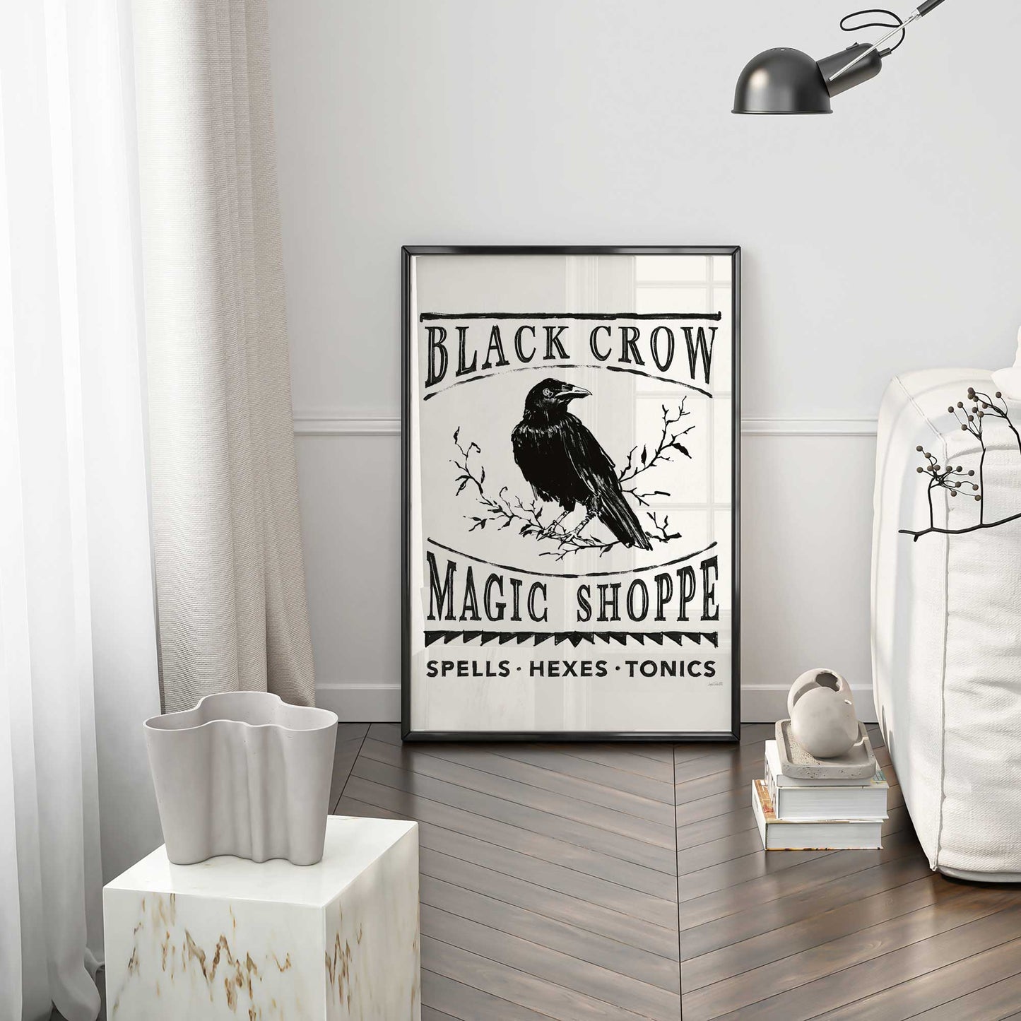 [LIFESTYLE],[SPECIAL],Picture of art in a room