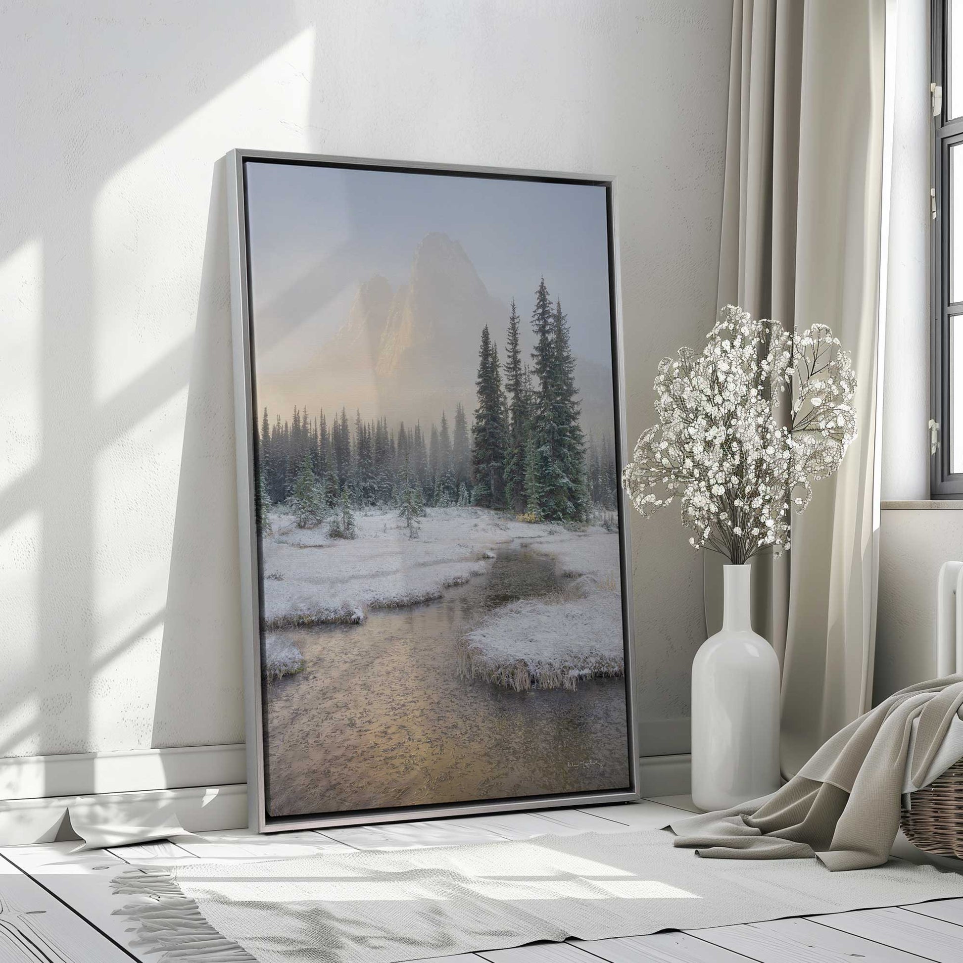 [LIFESTYLE],[SPECIAL],  Picture of art in a room