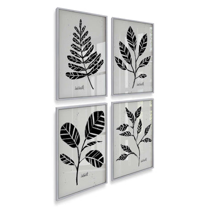 [Color:Polished Chrome], Picture of art in a Polished Chrome frame of the corner