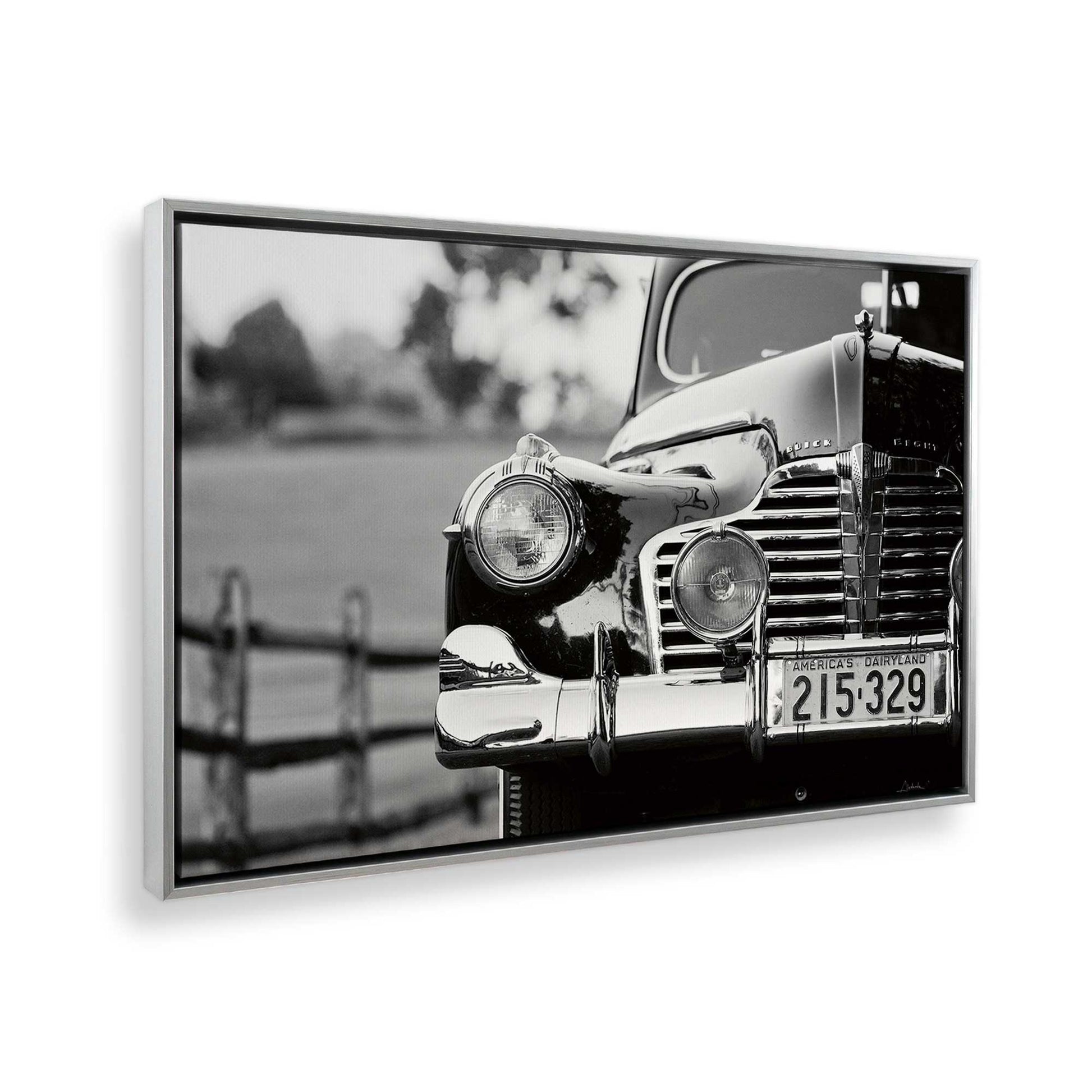 [Color:Polished Chrome], Picture of the corner of the art