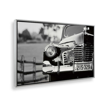 [Color:Polished Chrome], Picture of the corner of the art