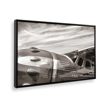 [Color:Satin Black], Picture of the corner of the art