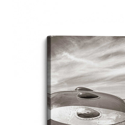 [Color:Stretched Canvas], Picture of the corner of the art