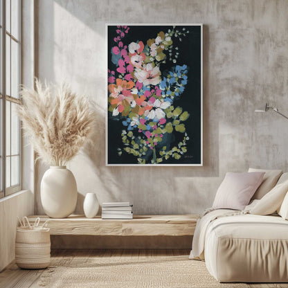 [SPECIAL],[LIFESTYLE], Picture of art hanging in a room
