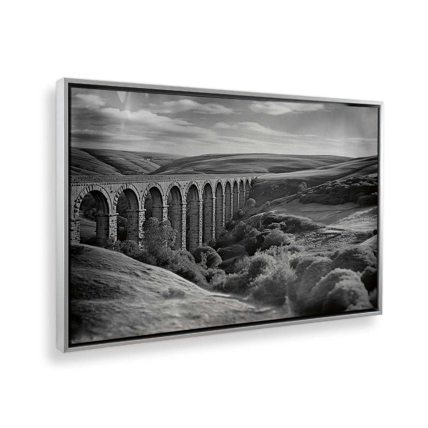 [Color:Polished Chrome], Picture of the corner of the art