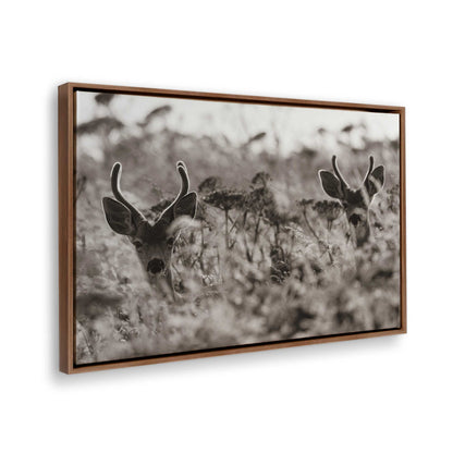 [Color:Walnut], Picture of the corner of the art