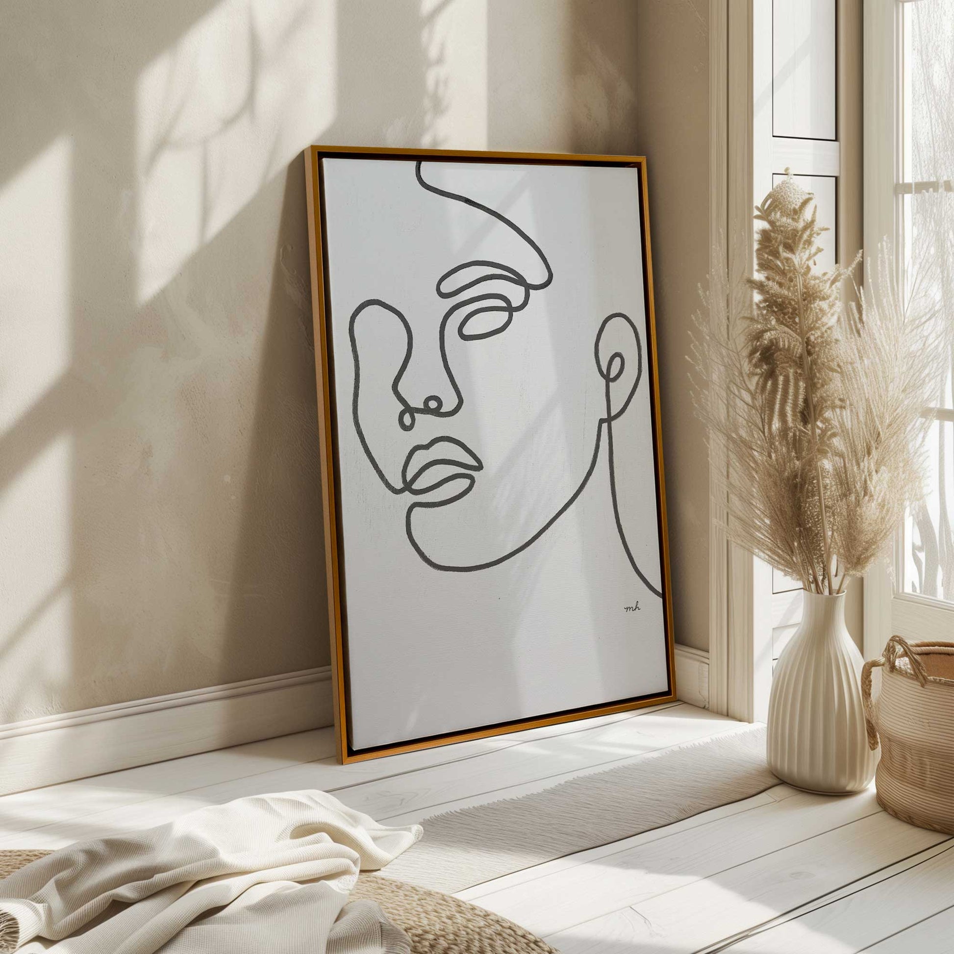 [LIFESTYLE],[SPECIAL], Art in a room