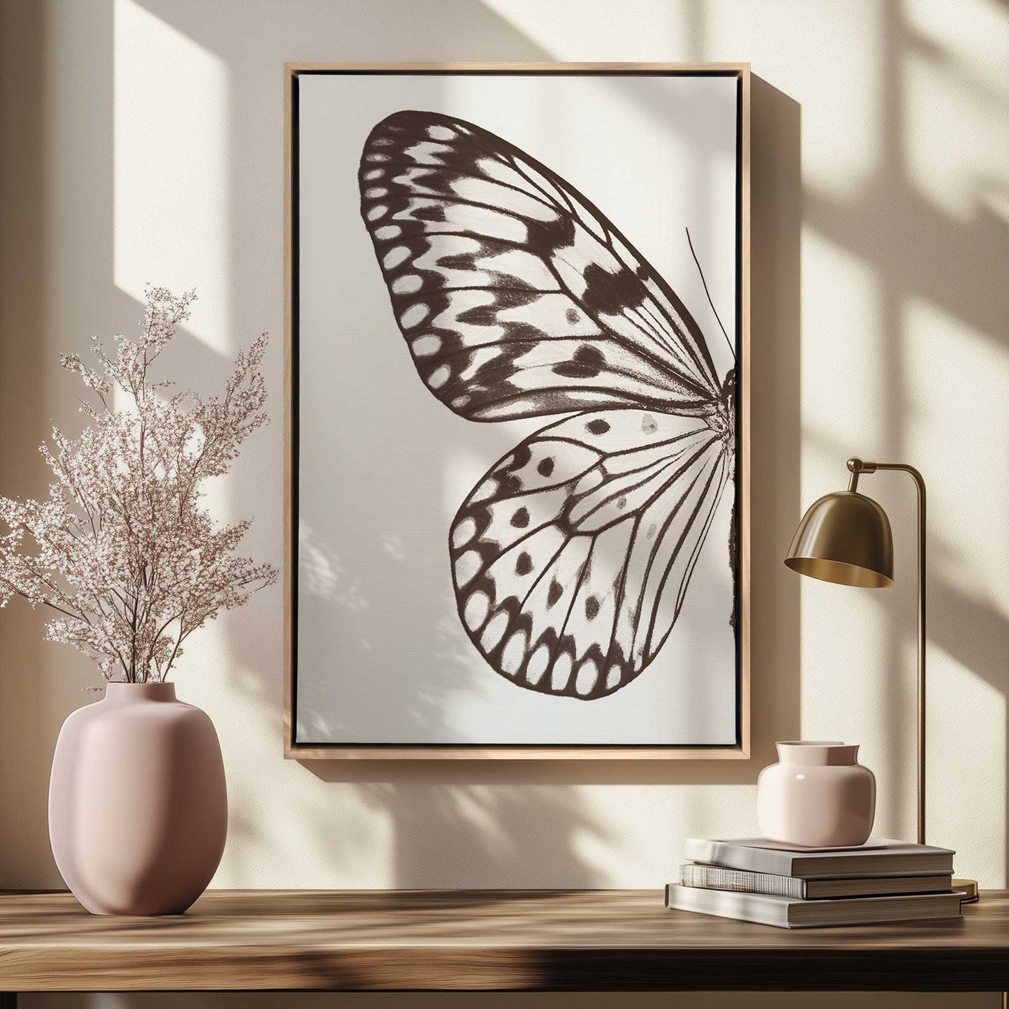[LIFESTYLE],[SPECIAL], Art in a room