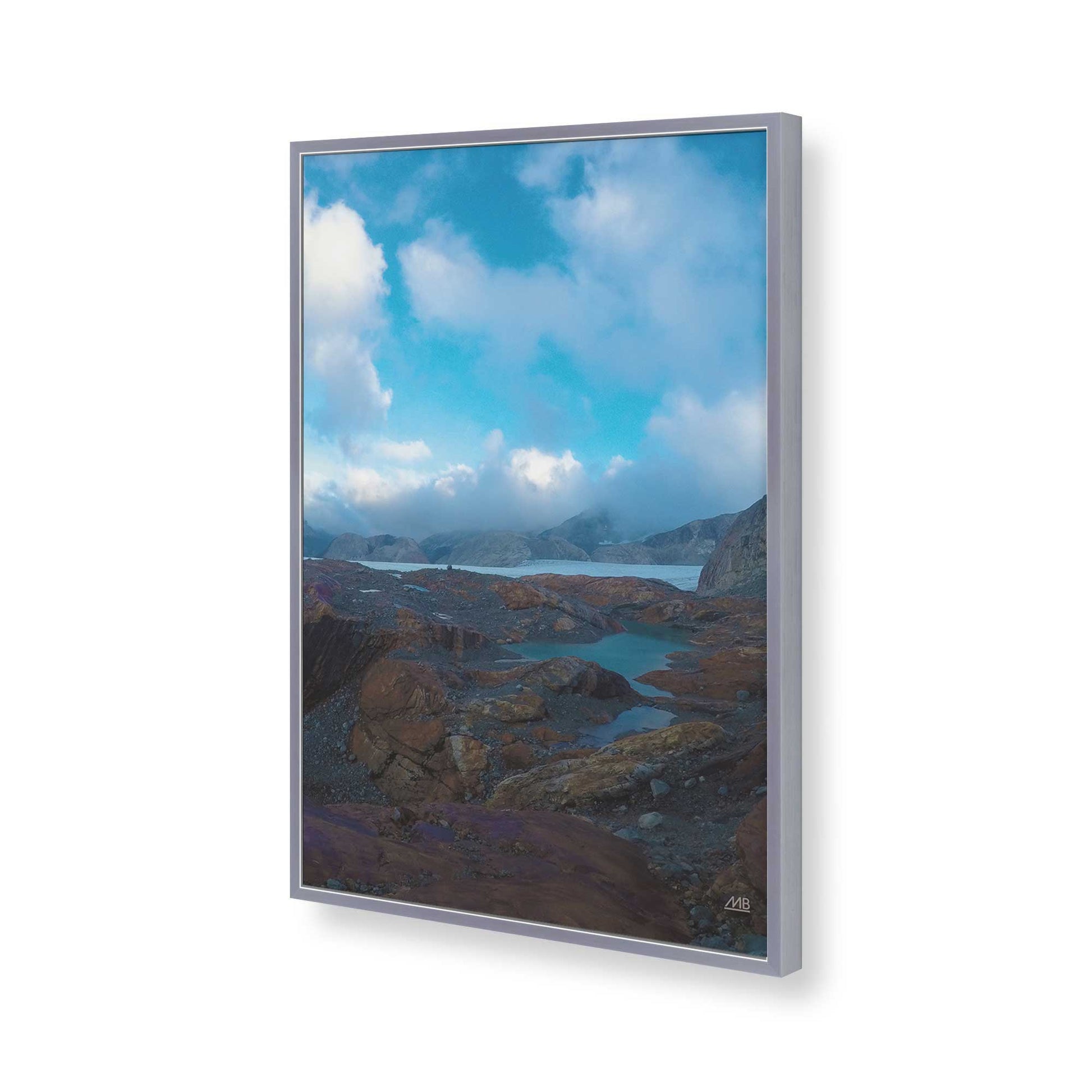 [Color:Polished Chrome], Picture of art in a Polished Chrome frame of the corner