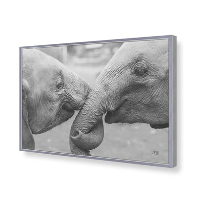 [Color:Polished Chrome], Picture of art in a Polished Chrome frame of the corner