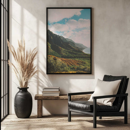 [SPECIAL],[LIFESTYLE], Picture of art hanging in a room