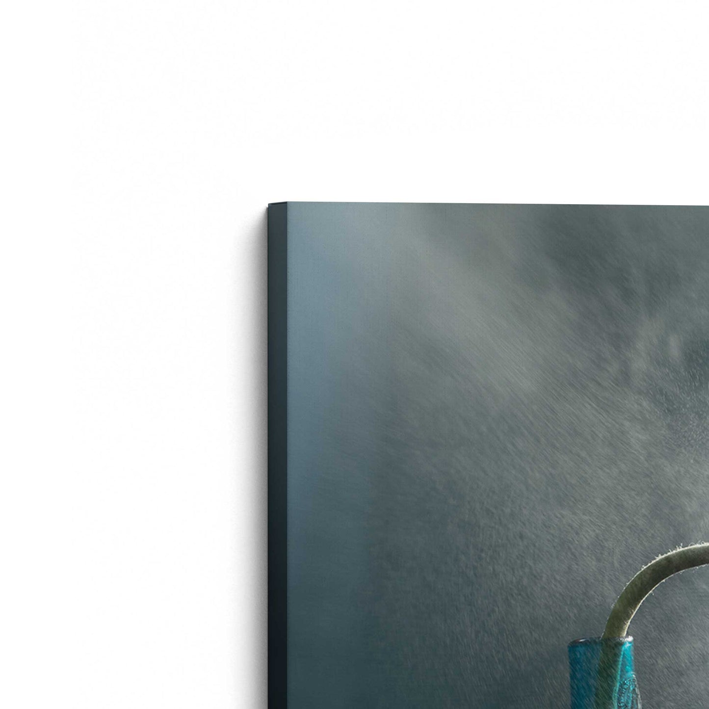 [Color:Stretched Canvas], Picture of the corner of the art