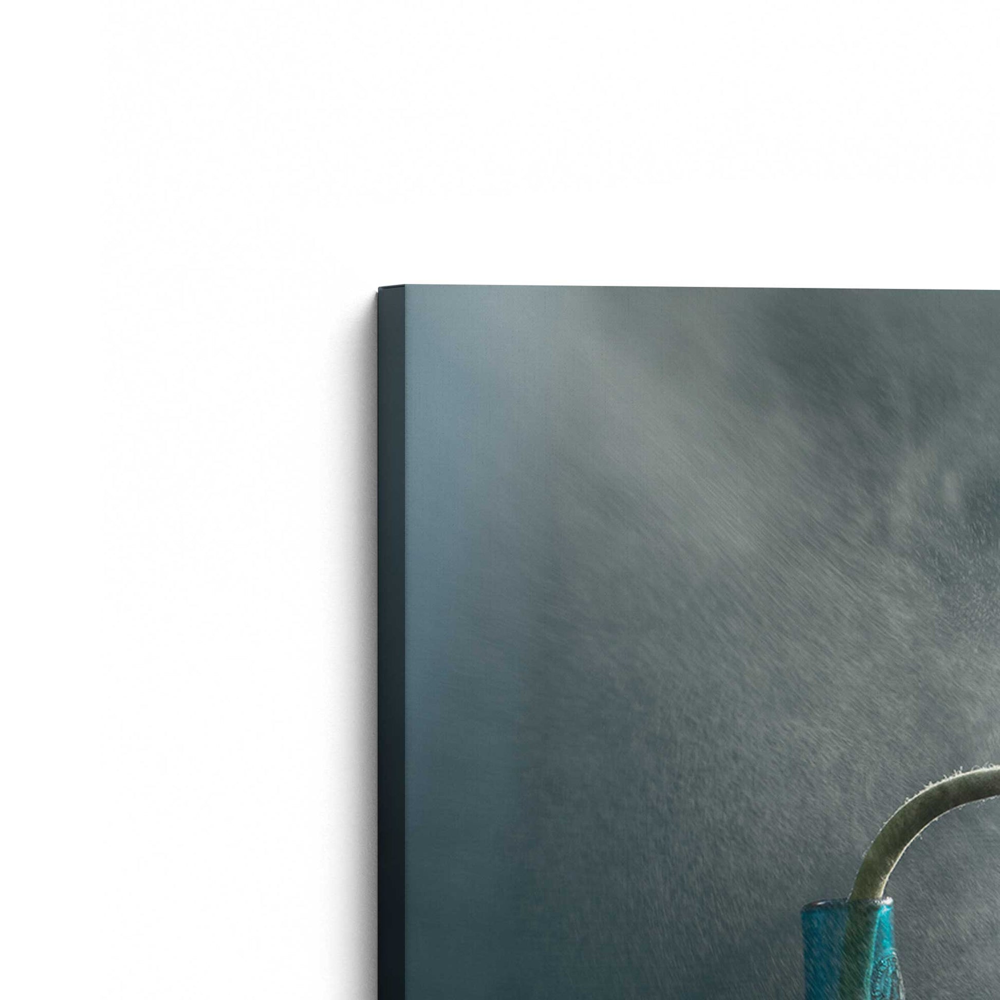 [Color:Stretched Canvas], Picture of the corner of the art