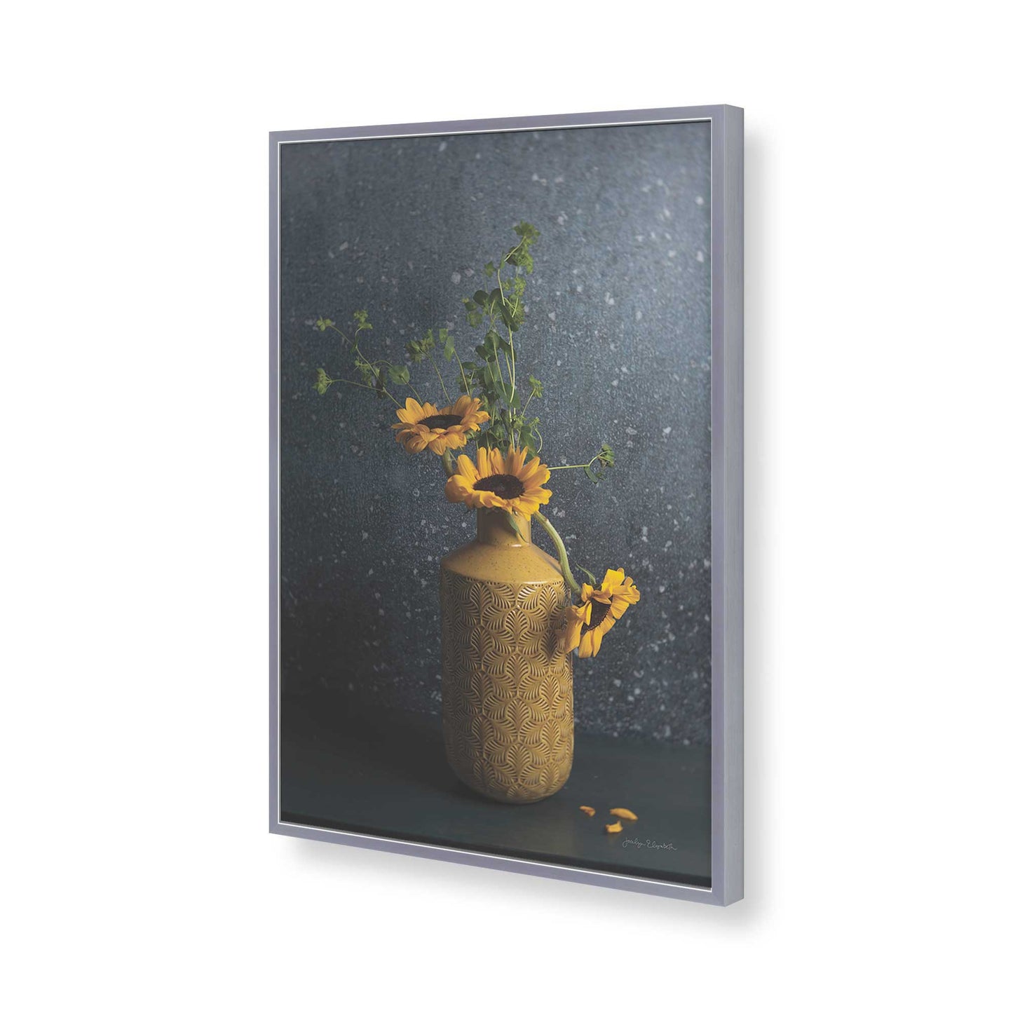 [Color:Polished Chrome], Picture of art in a Polished Chrome frame of the corner